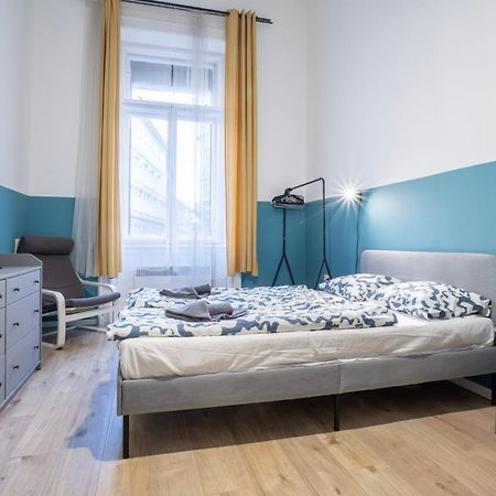 4-Bedroom Comfort Apartment In The Citycenter F38 부다페스트 외부 사진