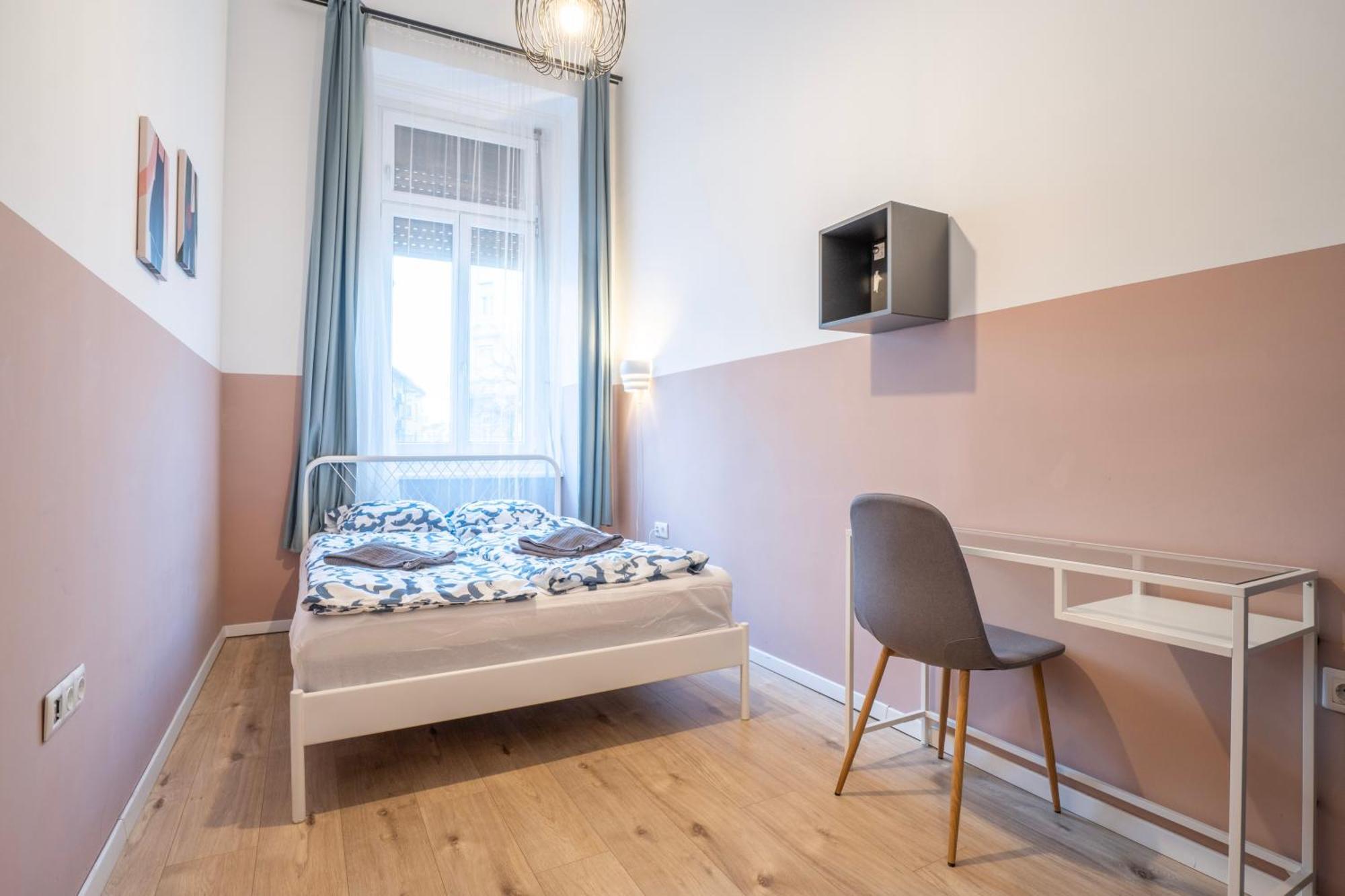 4-Bedroom Comfort Apartment In The Citycenter F38 부다페스트 외부 사진