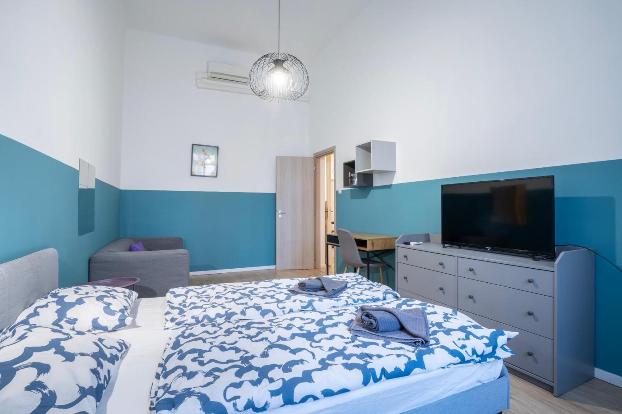 4-Bedroom Comfort Apartment In The Citycenter F38 부다페스트 외부 사진