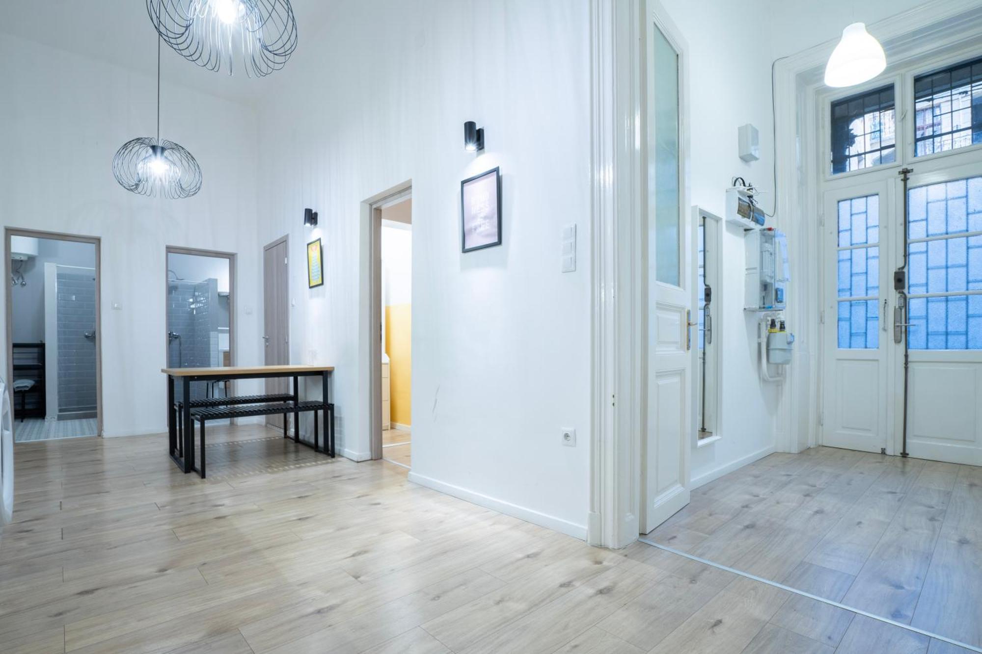4-Bedroom Comfort Apartment In The Citycenter F38 부다페스트 외부 사진